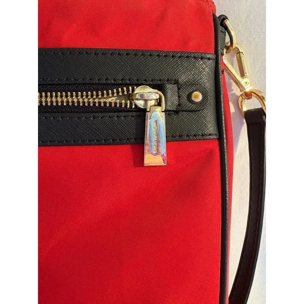 Michael Kors Red Nylon and Black Leather Trim Crossbody Bag Gold Tone‎ Hardware